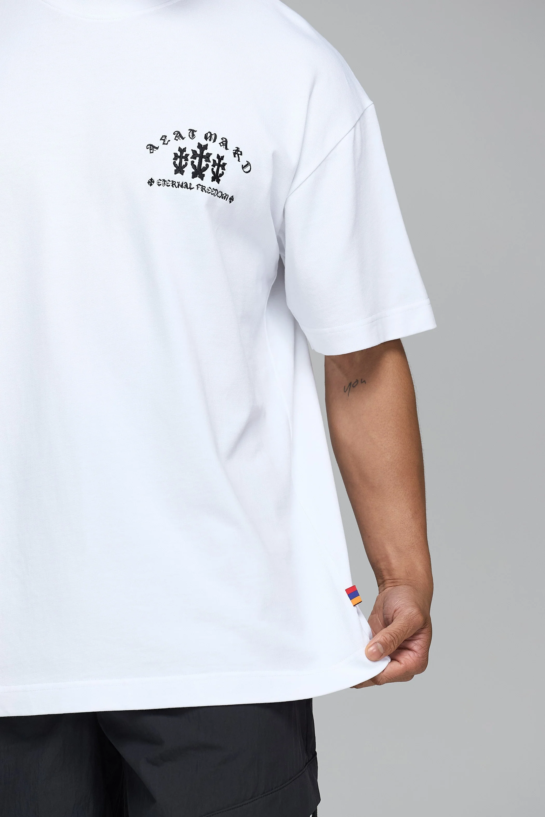 ARMENIAN KHACHKAR WHITE T-SHIRT - Image 6