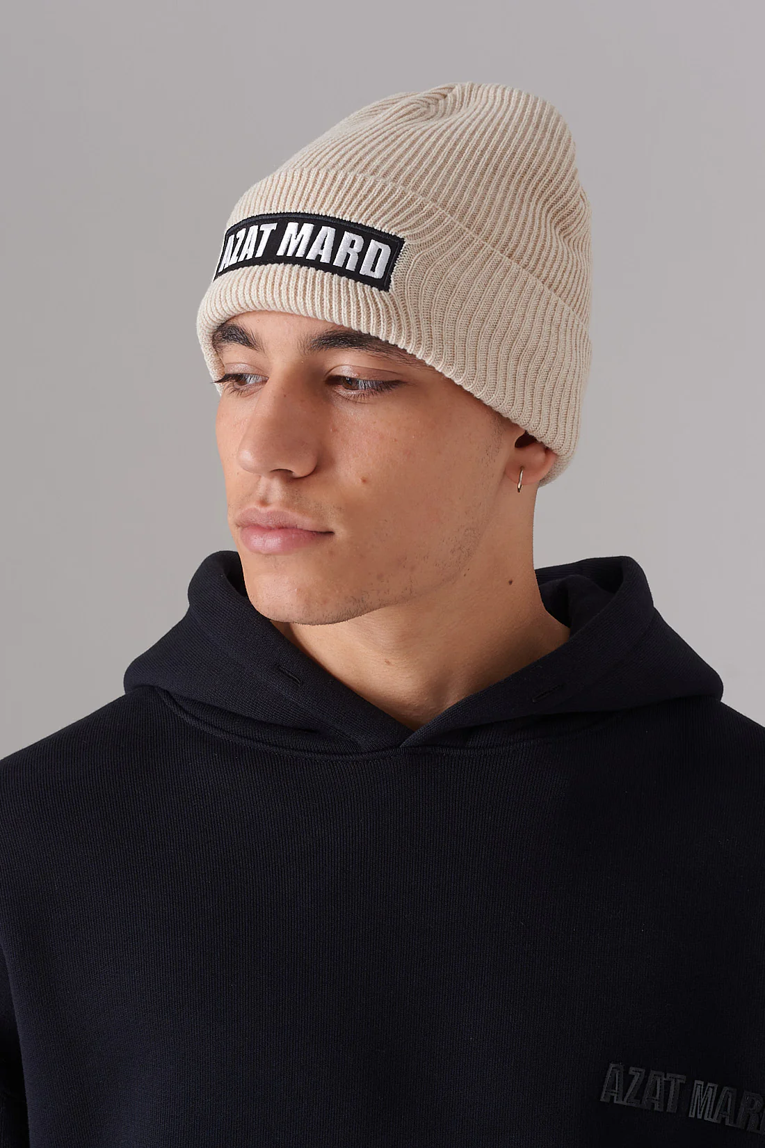BEIGE AZAT MARD BEANIE - Image 3