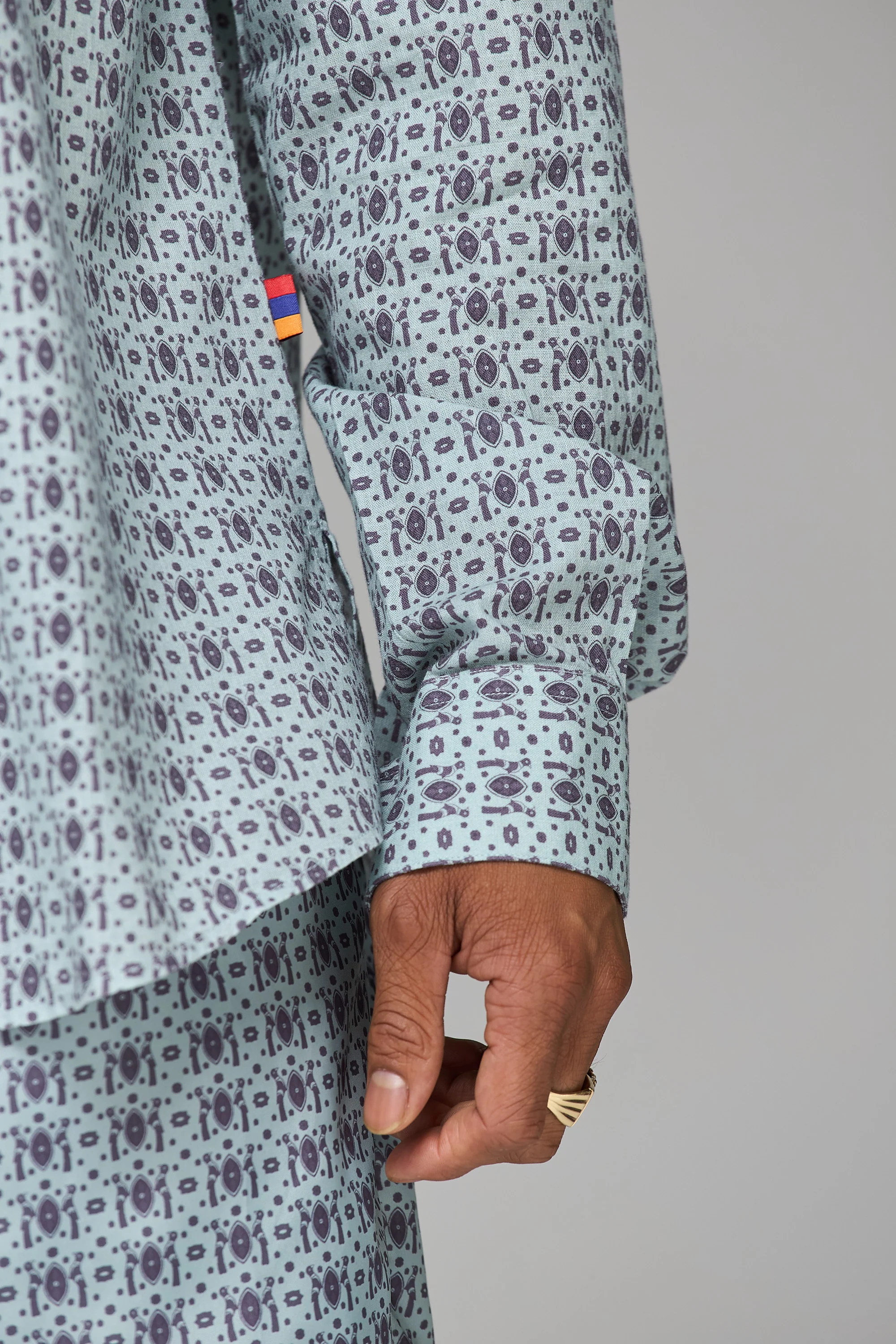 GREY ARMENIAN PATTERN RELAXED SHIRT - Image 4