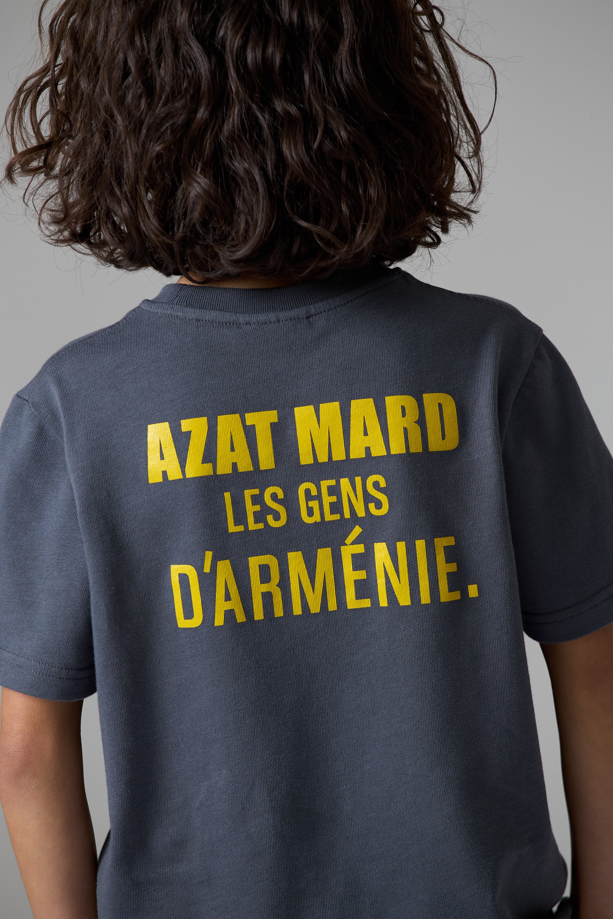 LES GENS CHARCOAL/YELLOW KIDS T-SHIRT - Image 3
