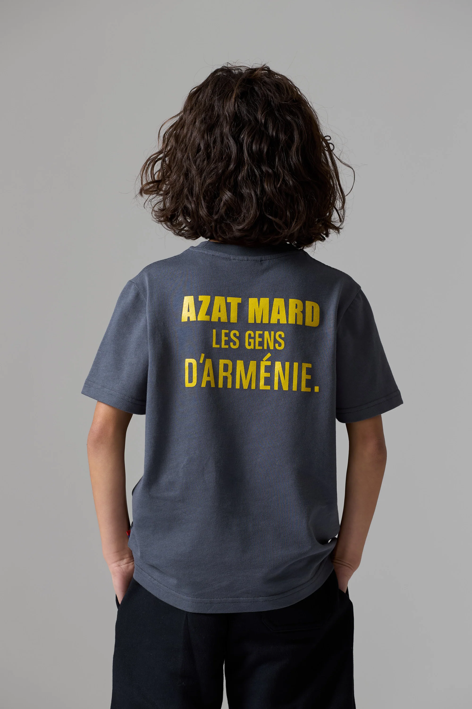 LES GENS CHARCOAL/YELLOW KIDS T-SHIRT - Image 5