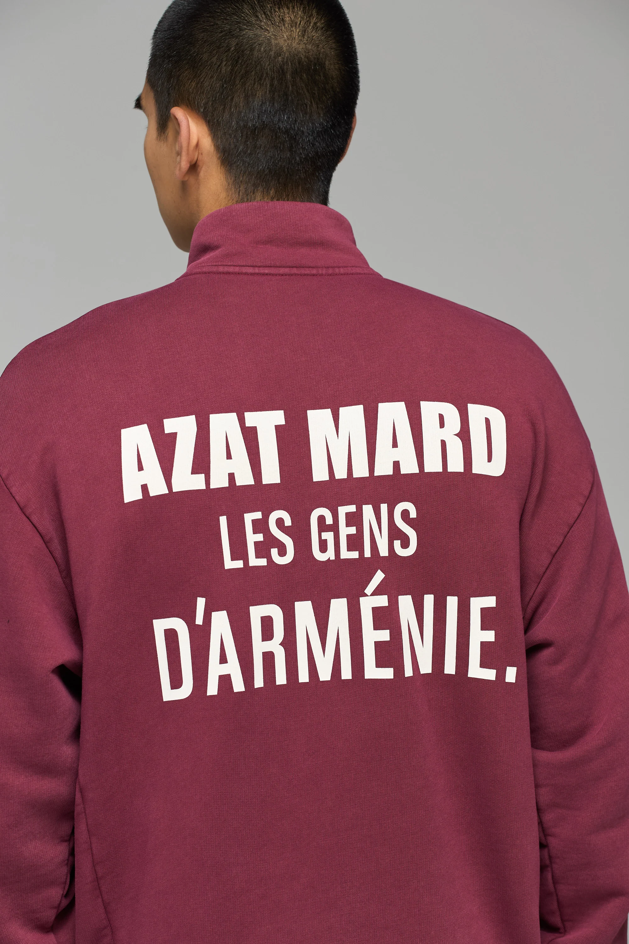 LES GENS MAROON QUARTER ZIP SWEATER - Image 2