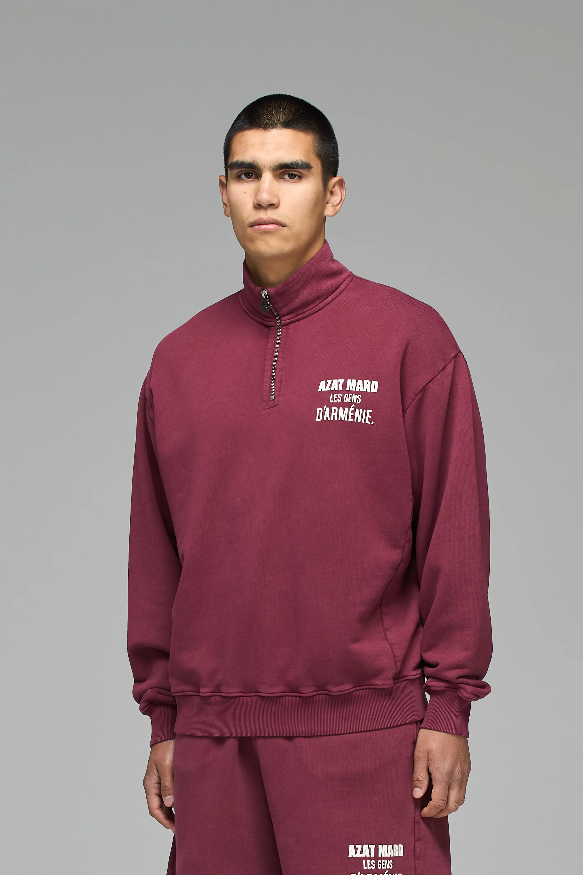 LES GENS MAROON QUARTER ZIP SWEATER - Image 4
