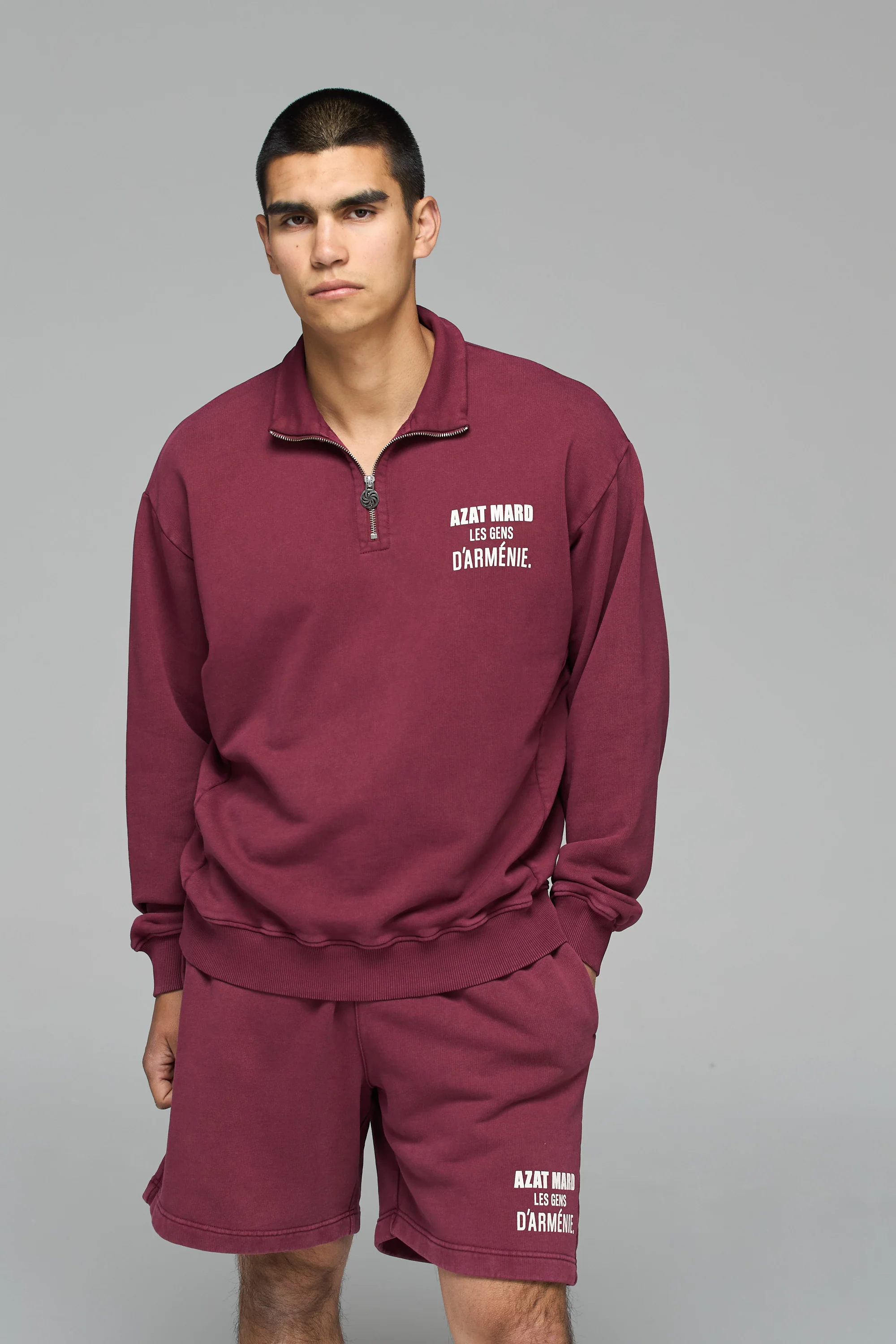 LES GENS MAROON QUARTER ZIP SWEATER - Image 7