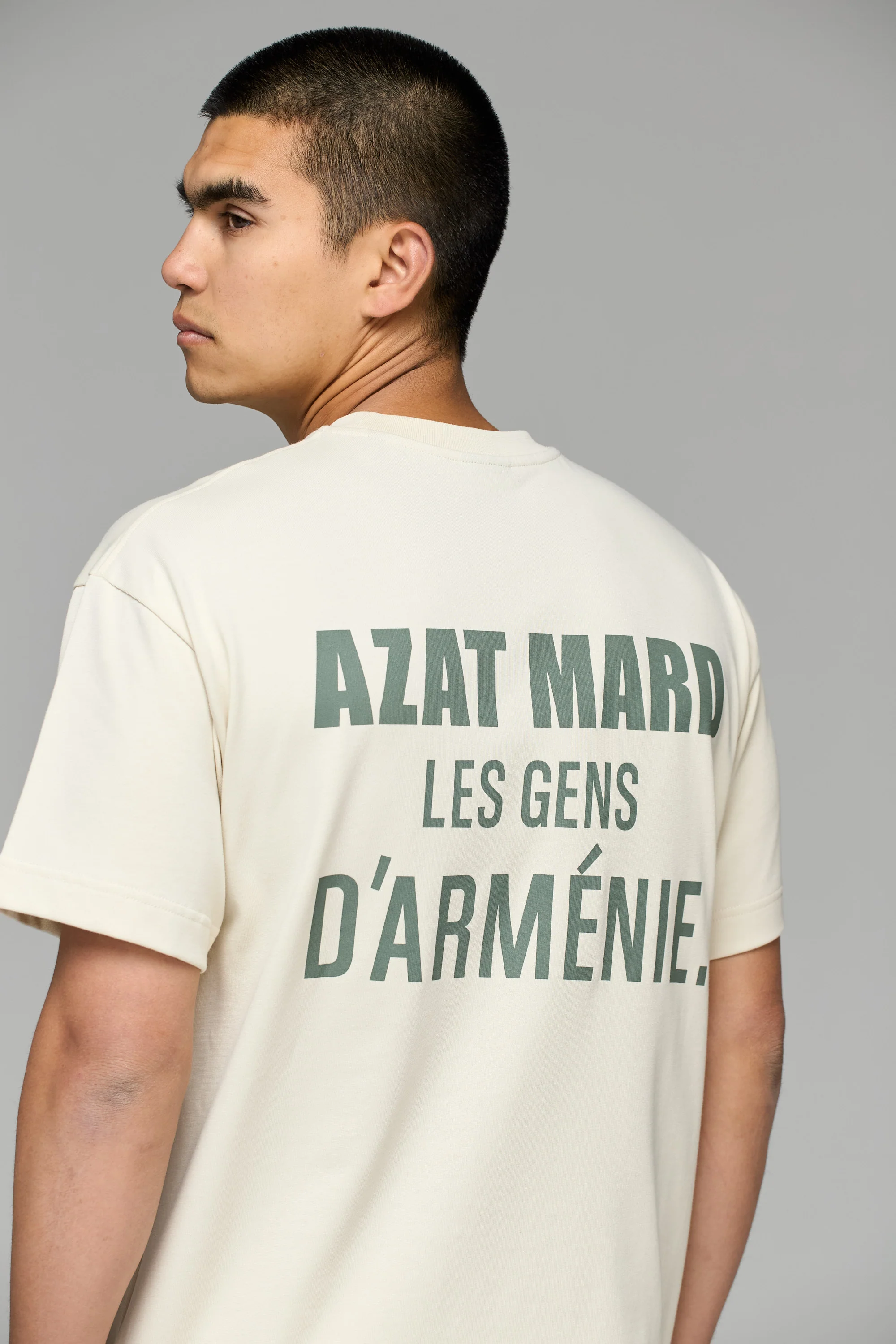 LES GENS STONE/GREEN T-SHIRT - Image 7