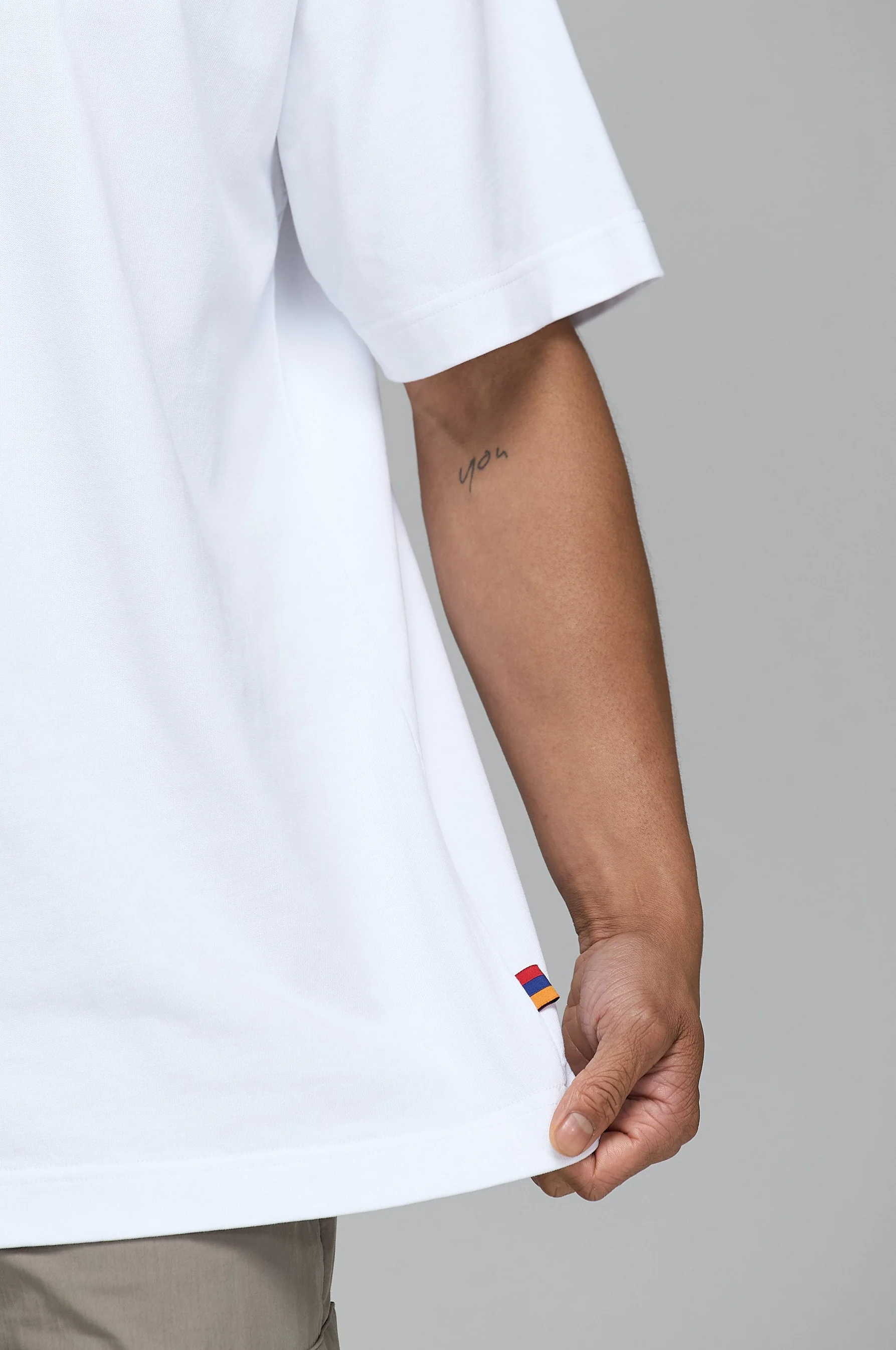 LES GENS SIGNATURE WHITE T-SHIRT - Image 5