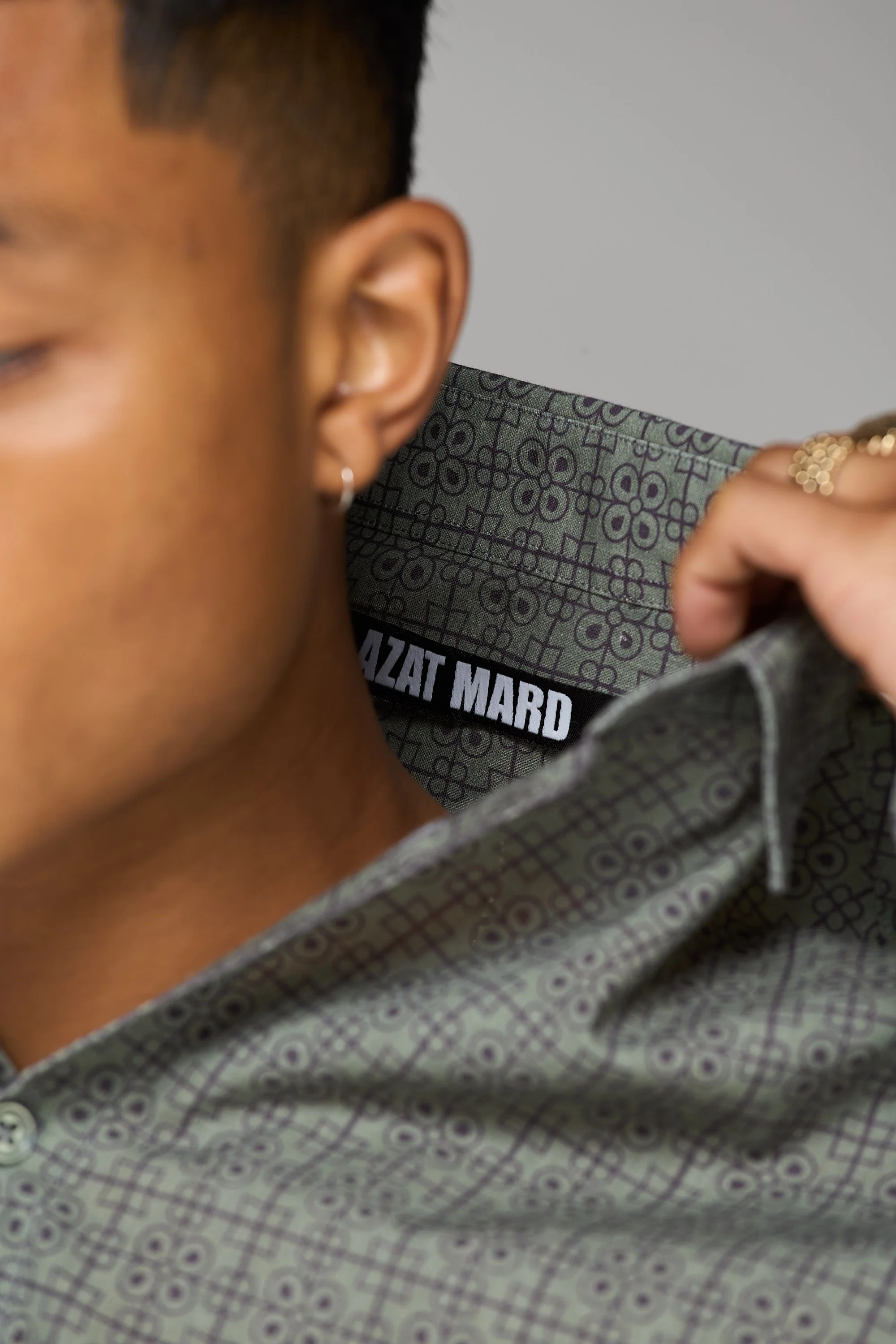 KHAKI ARMENIAN PATTERN RELAXED SHIRT - Image 4