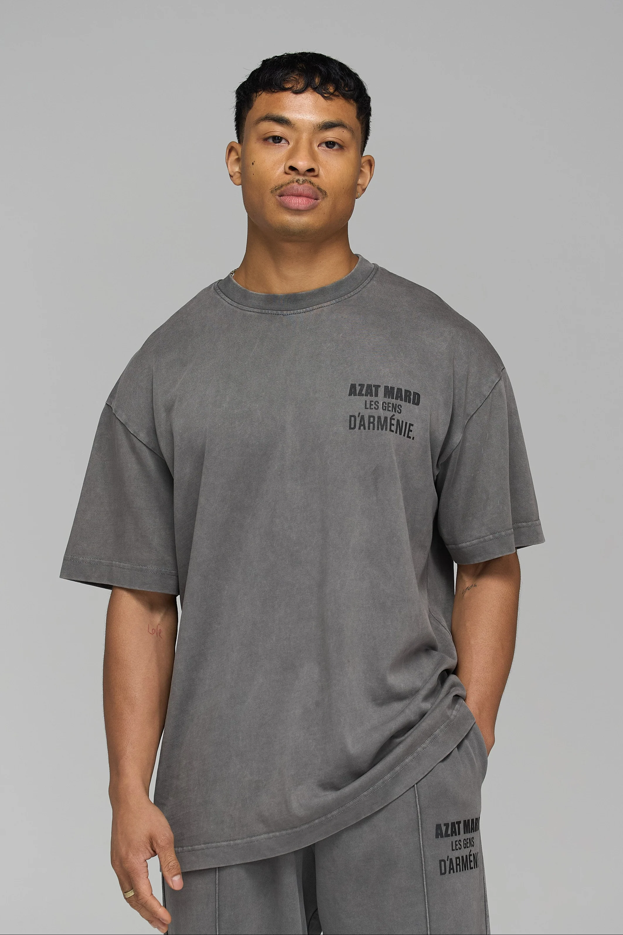 LES GENS WASHED CHARCOAL T-SHIRT - Image 3
