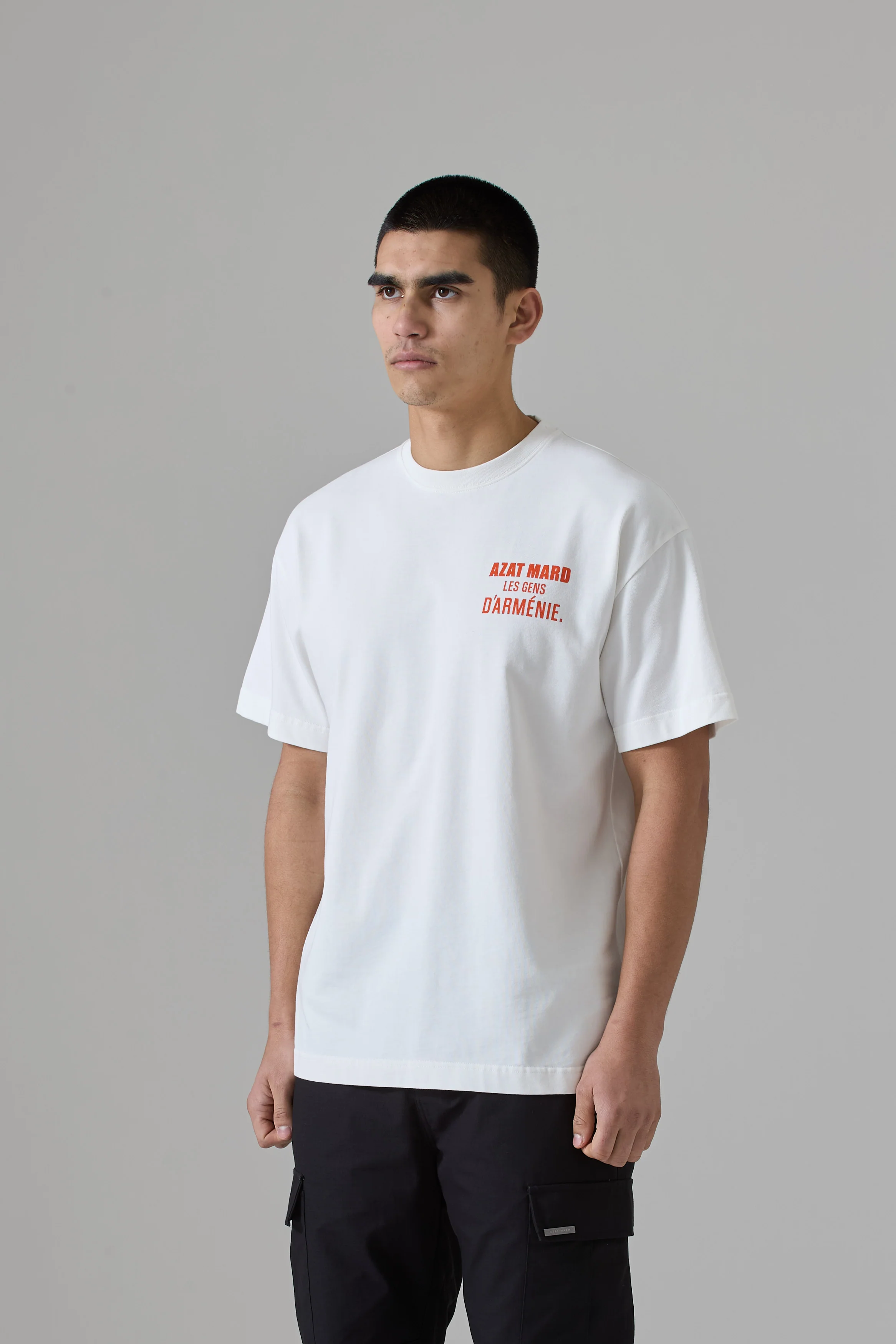 LES GENS OFF WHITE/ORANGE T-SHIRT - Image 4