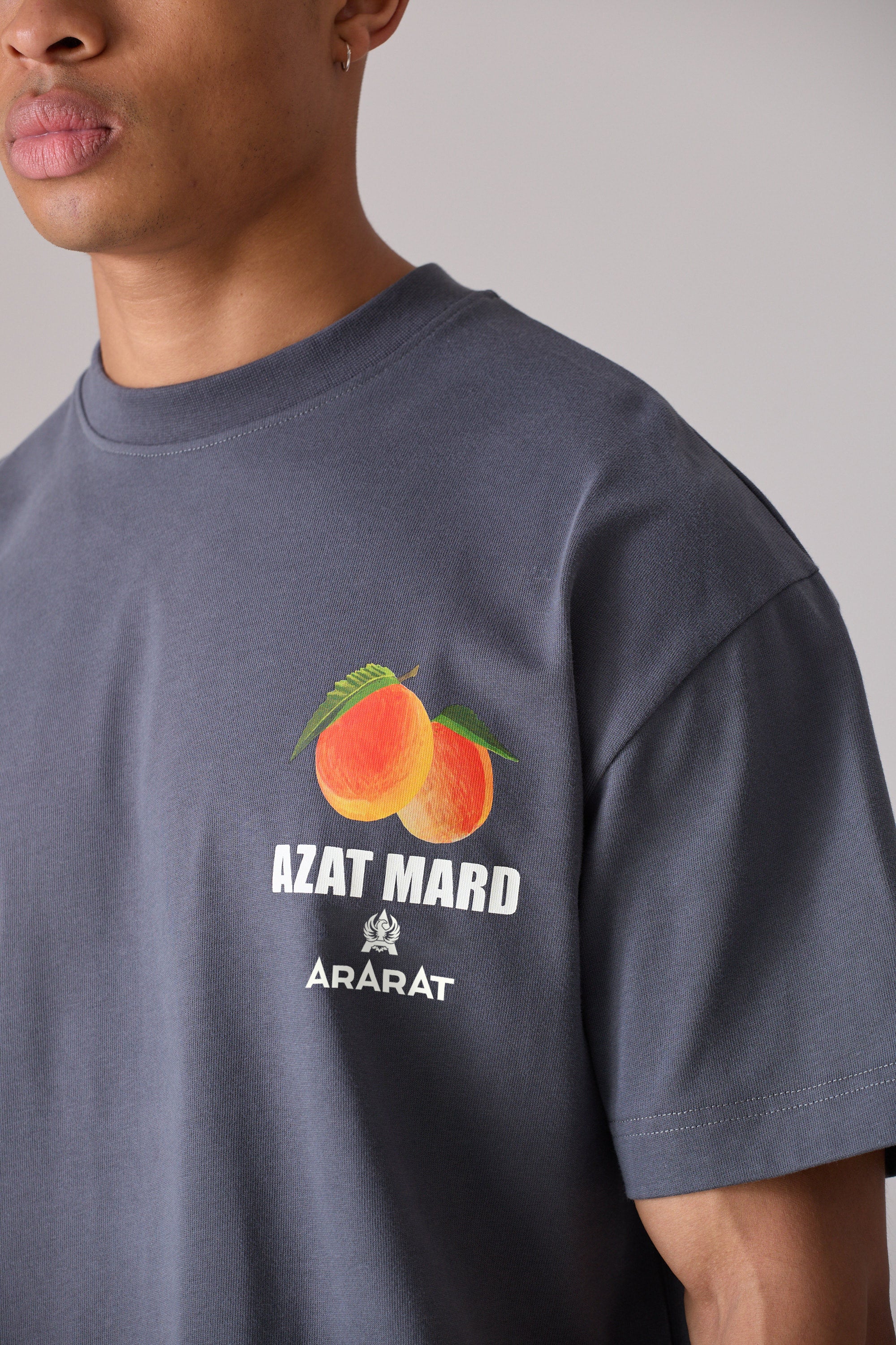 LIMITED EDITION AZAT MARD X ARARAT BRANDY T-SHIRT - Image 4