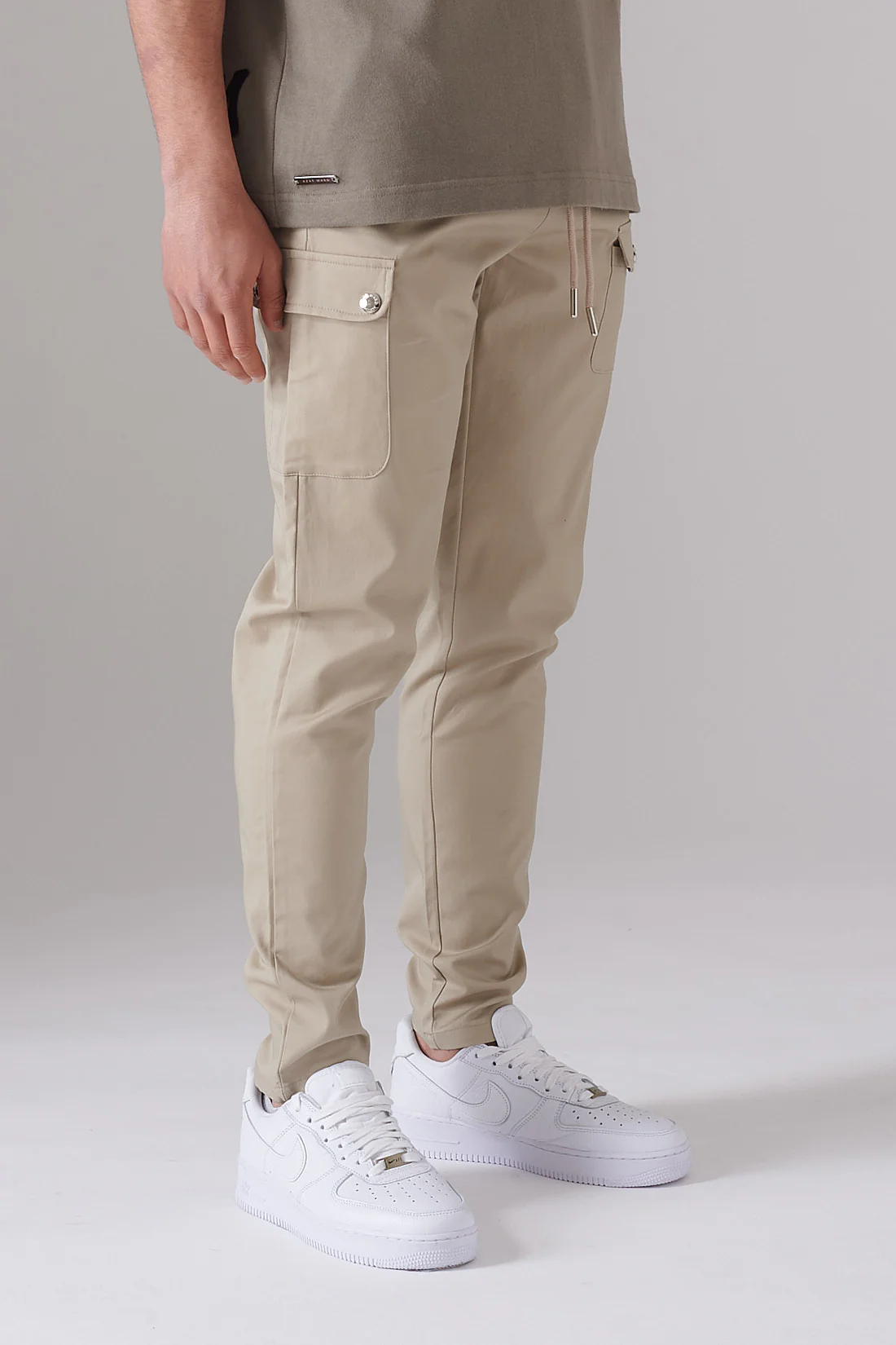 PLAQUE POCKET DETAIL BEIGE TWILL PANTS - Image 4