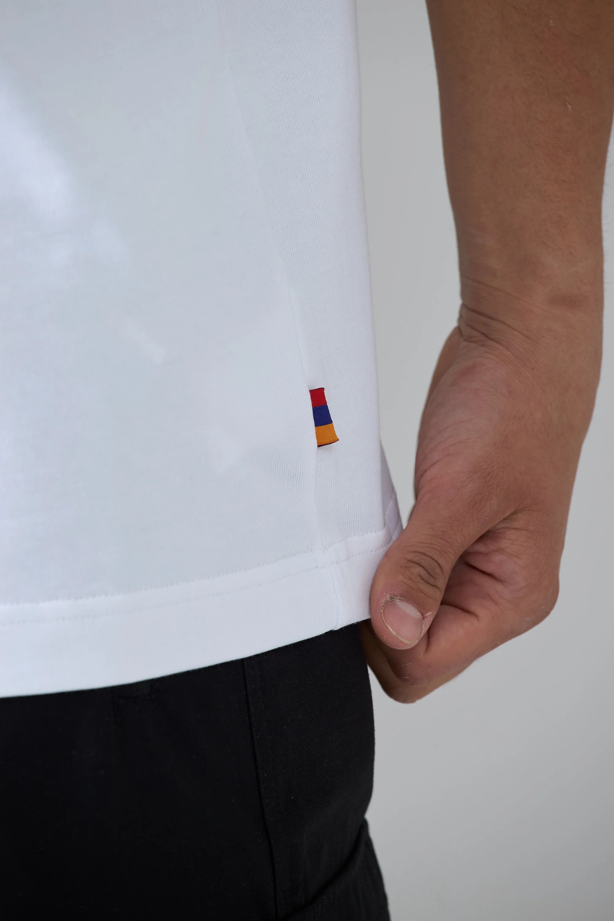 WHITE CHATEAU DE MARD T-SHIRT - Image 6