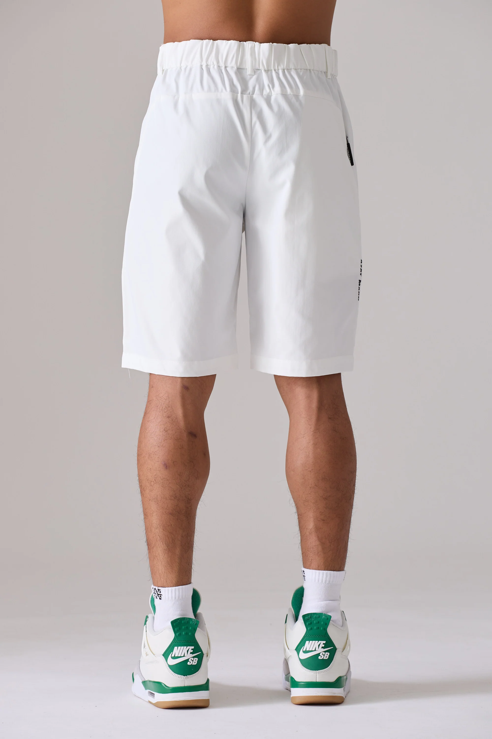 WHITE ACTIVEWEAR SHORT - Image 6